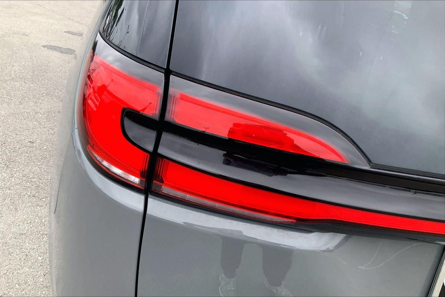 2021 Chrysler Pacifica Limited AWD