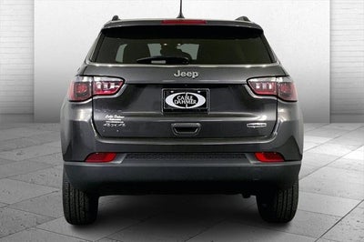 2022 Jeep Compass Latitude Lux 4x4