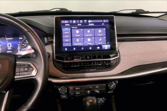 2022 Jeep Compass Latitude Lux 4x4