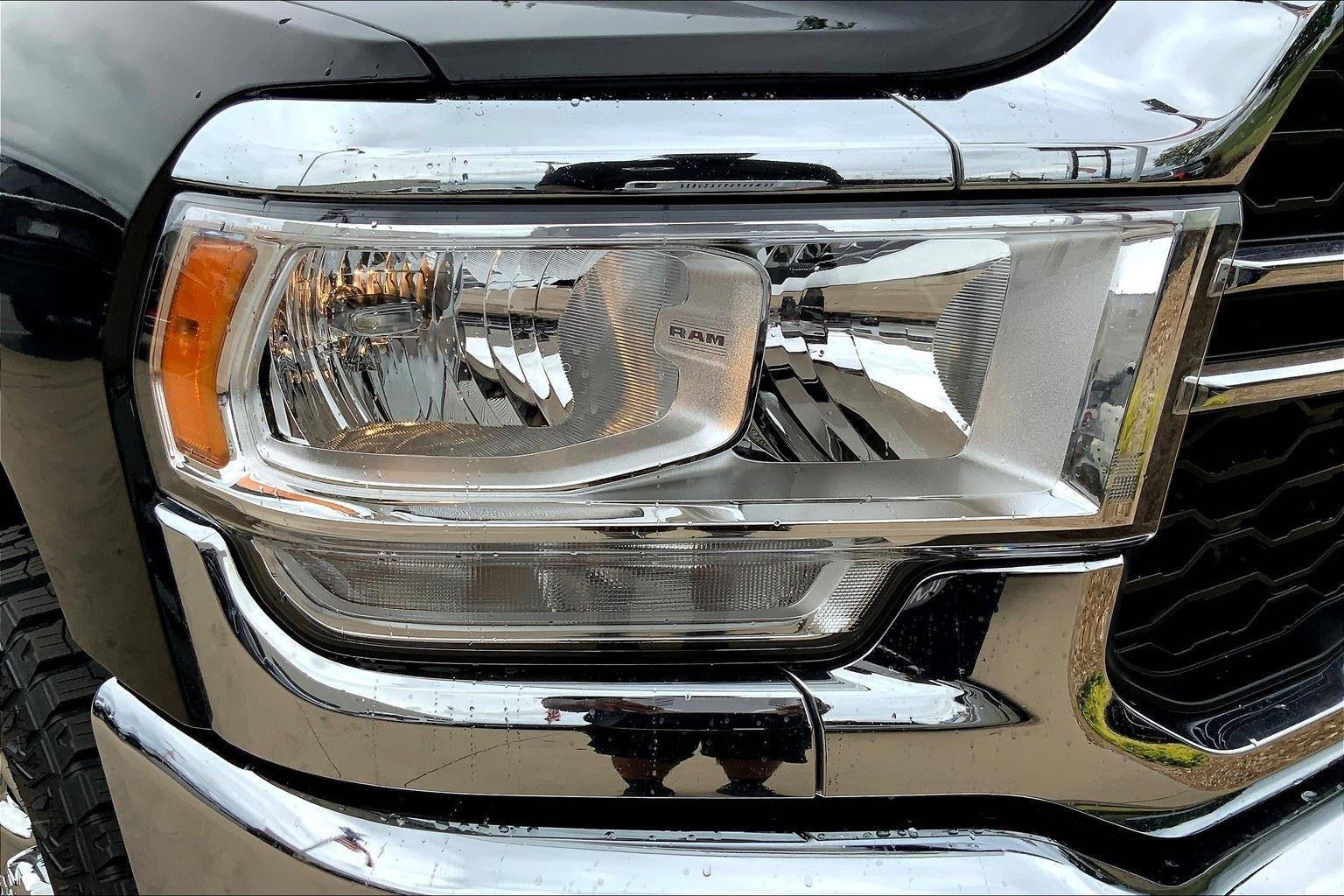 2019 RAM 2500 Tradesman Crew Cab 4x4 6'4' Box
