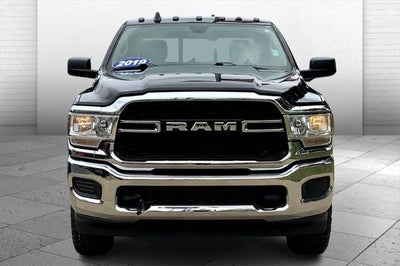 2019 RAM 2500 Tradesman Crew Cab 4x4 6'4' Box