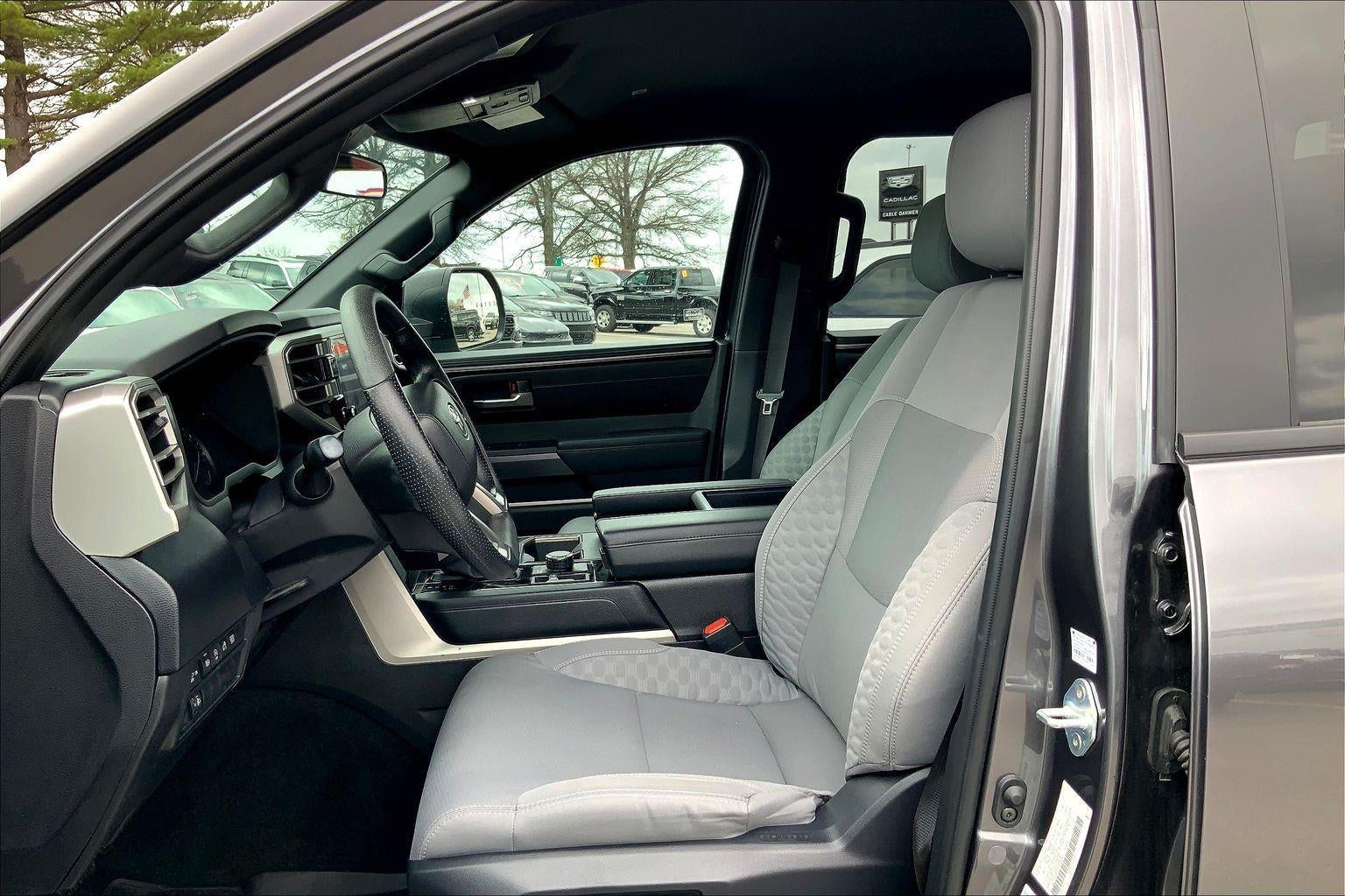 2025 Toyota Tundra SR5