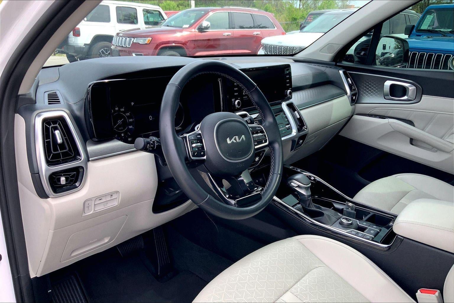 2023 Kia Sorento SX