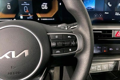 2025 Kia K5 LXS