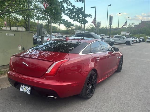 2016 Jaguar XJ R-Sport