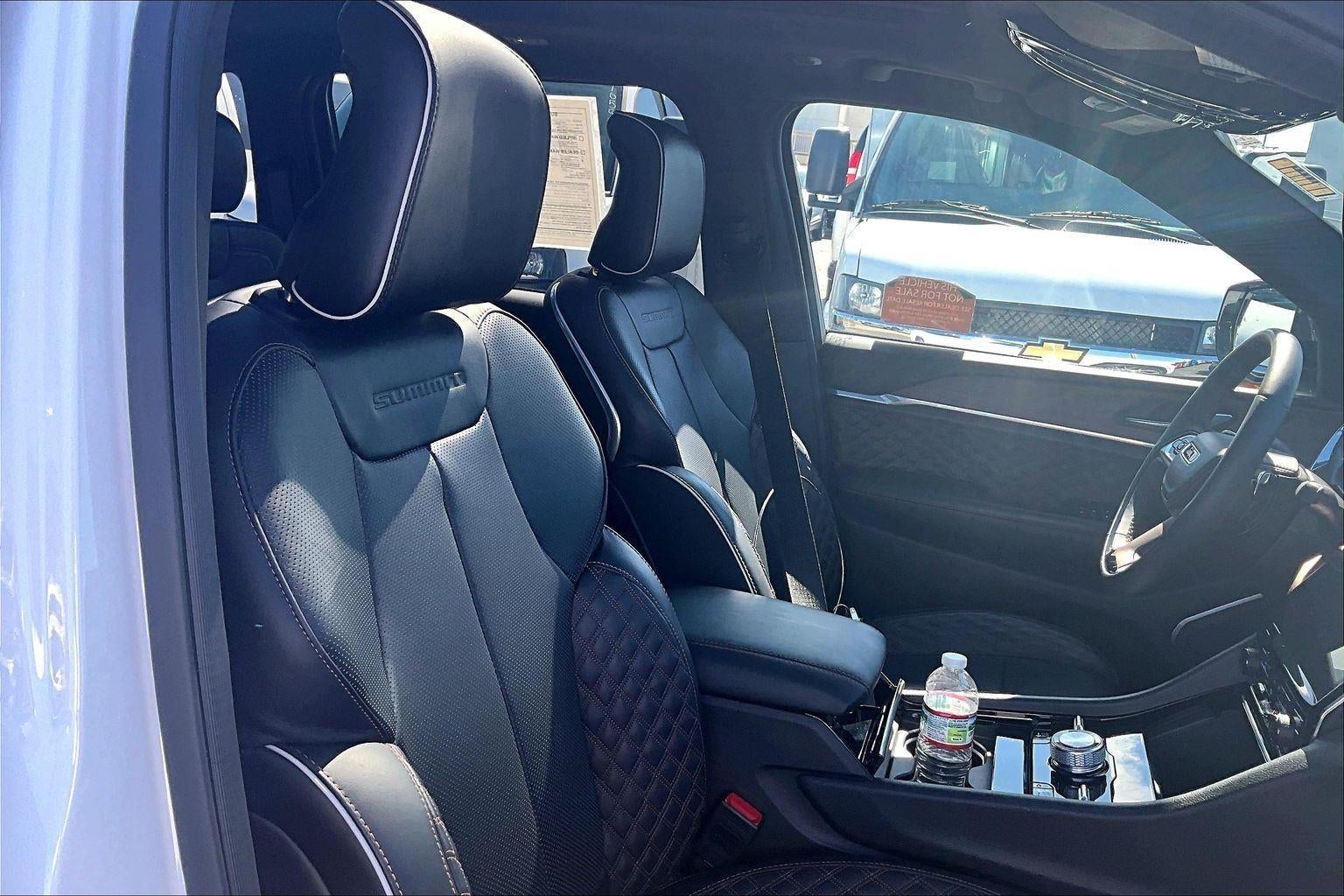 2024 Jeep Grand Cherokee Summit