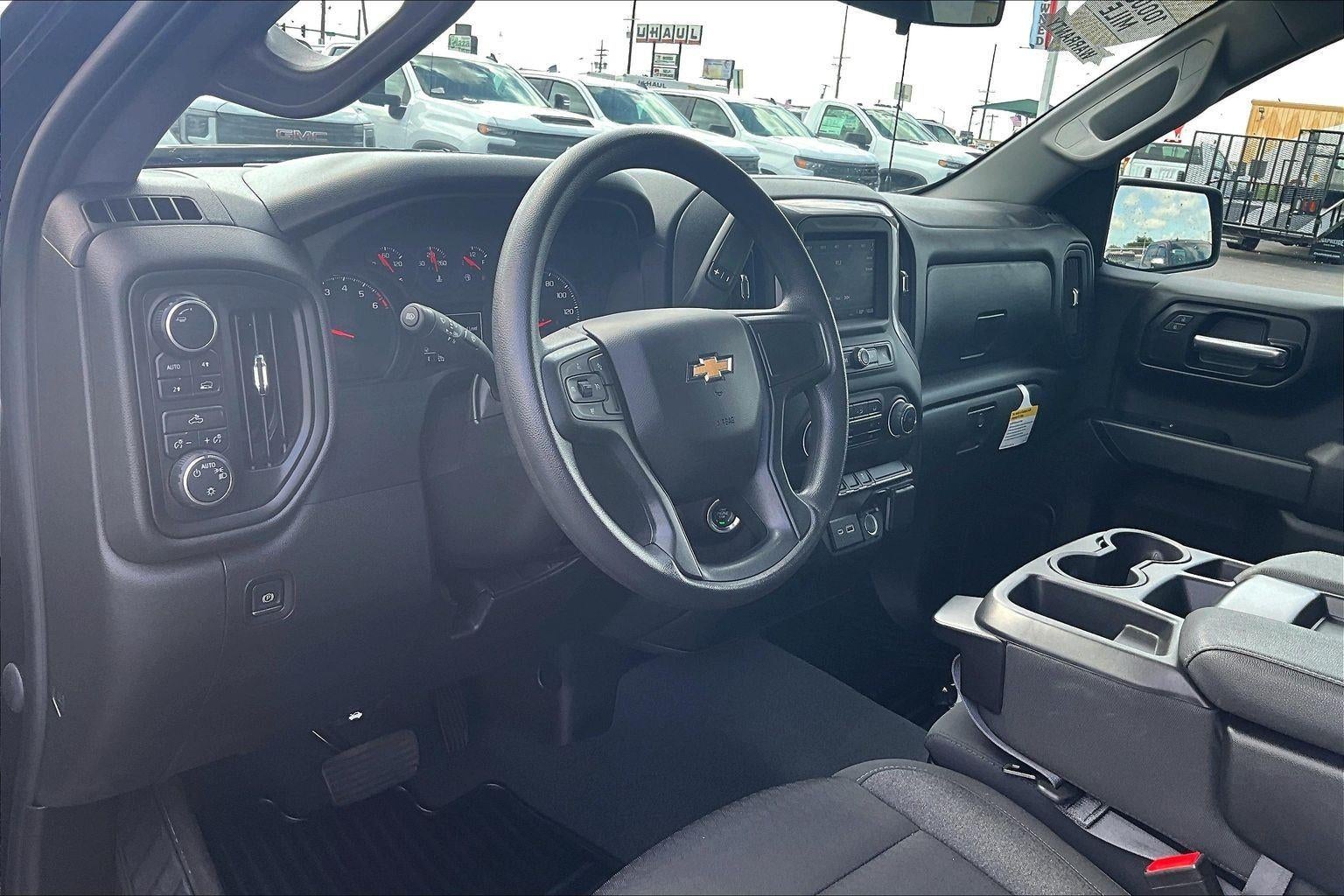 2023 Chevrolet Silverado 1500 Custom