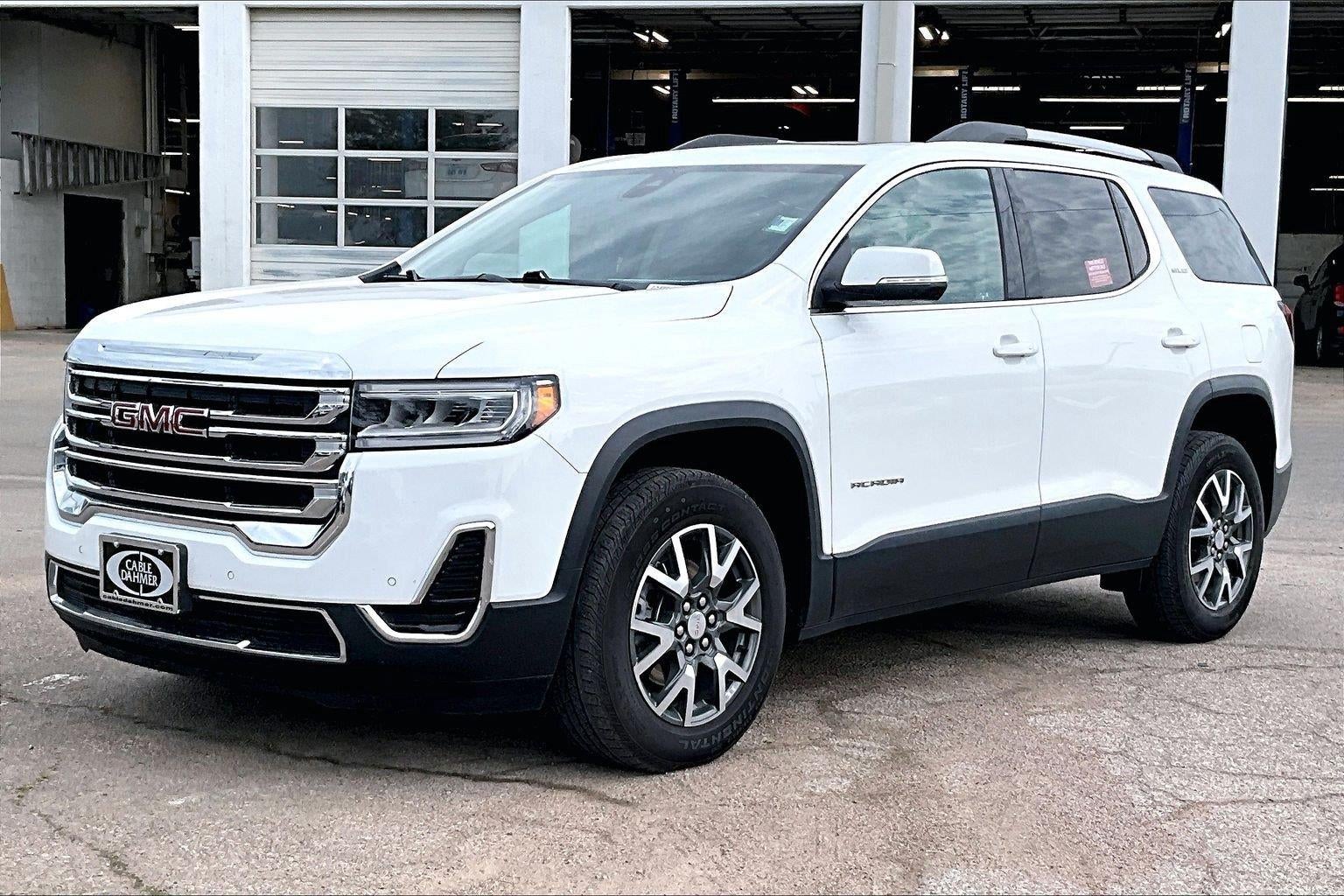 2023 GMC Acadia SLE