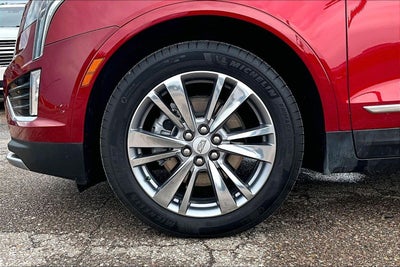 2026 Cadillac XT5 Premium Luxury