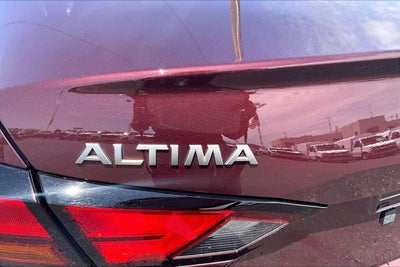 2025 Nissan Altima SV