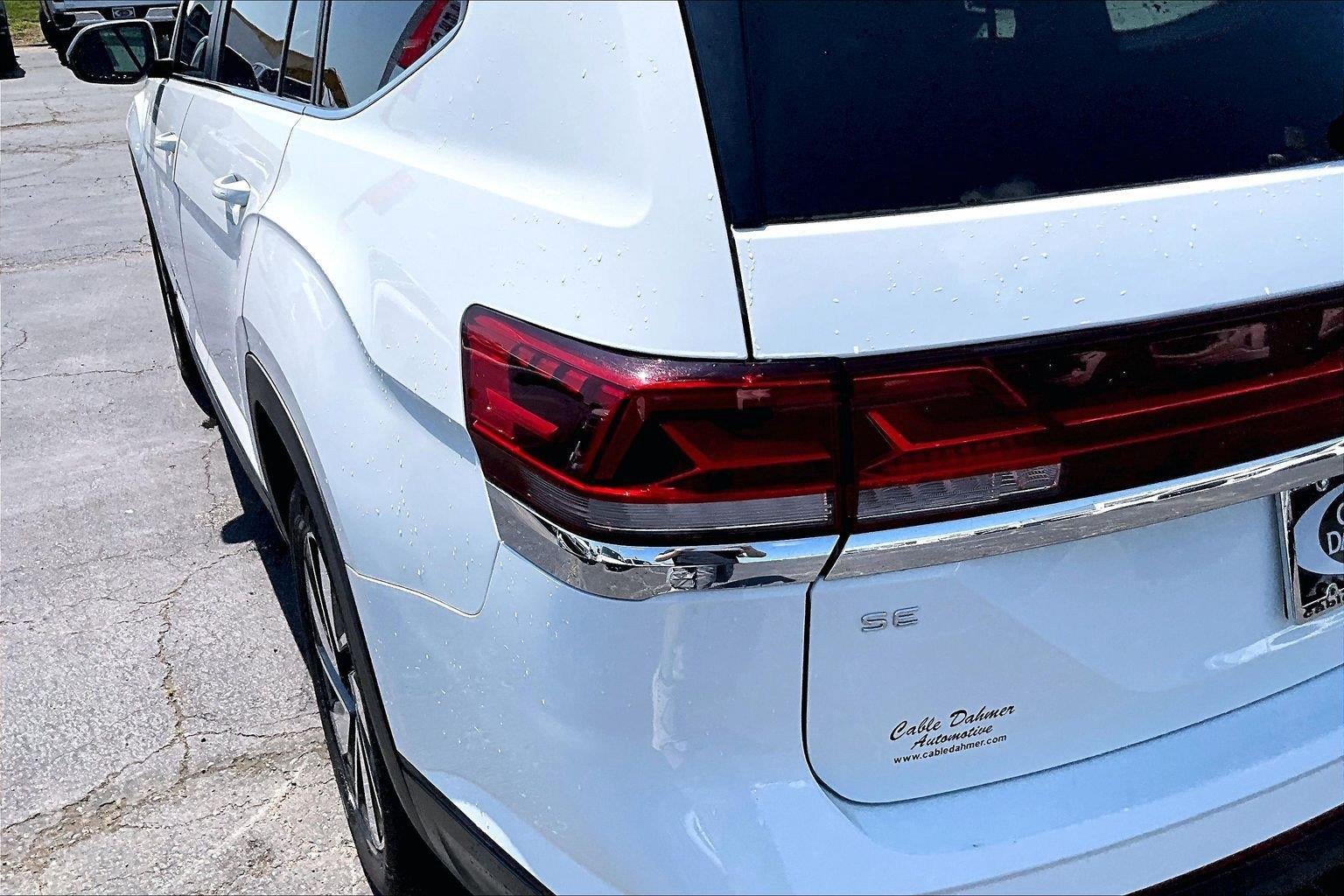 2025 Volkswagen Atlas 2.0T SE w/Technology
