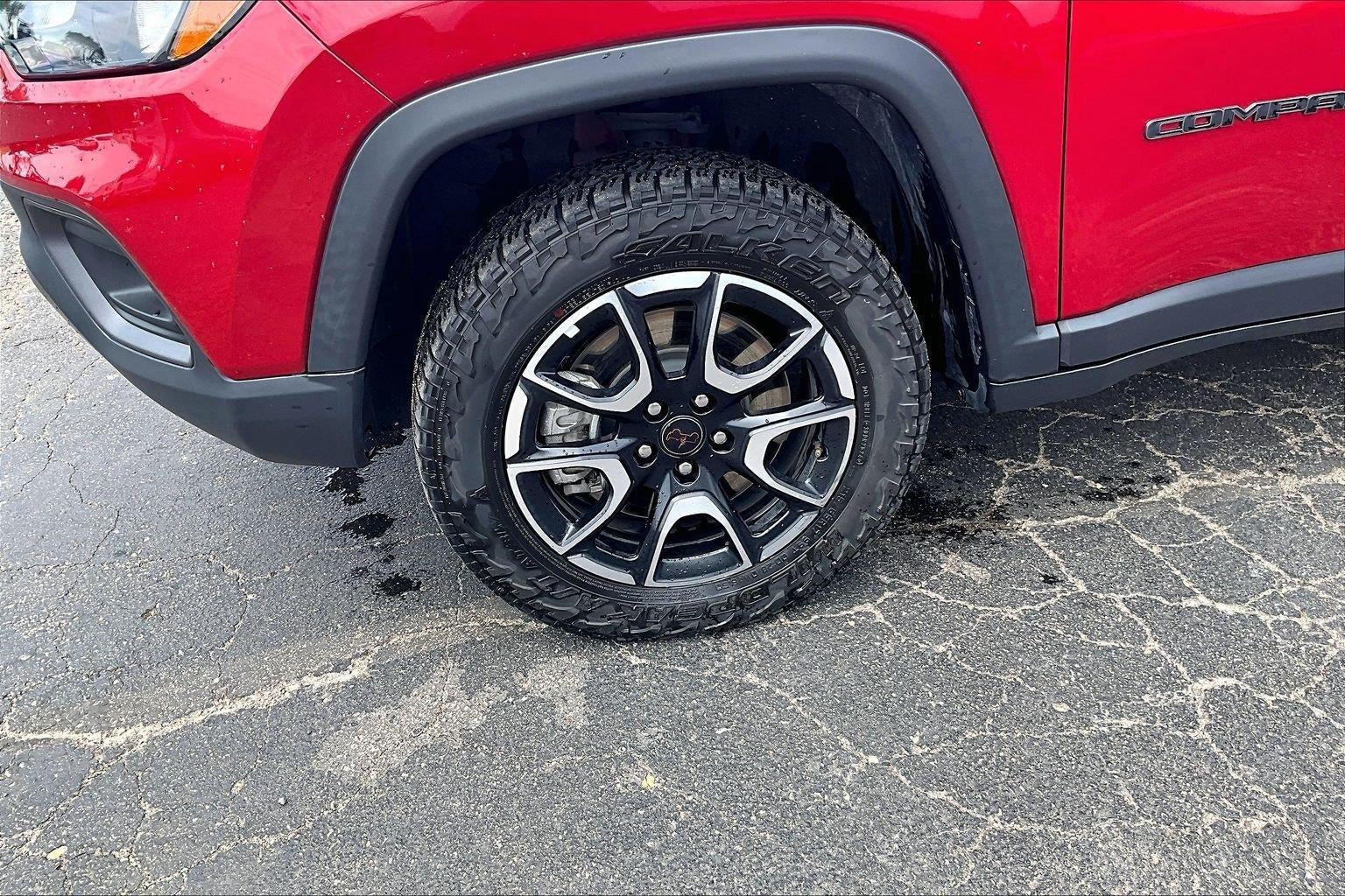 2025 Jeep Compass Trailhawk