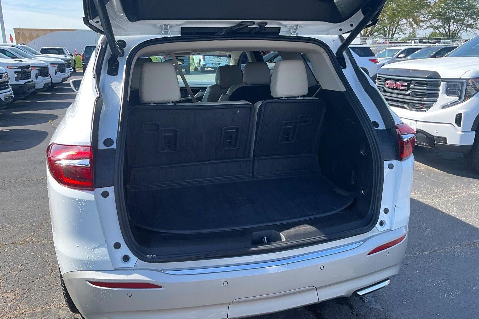 2020 Buick Enclave Essence