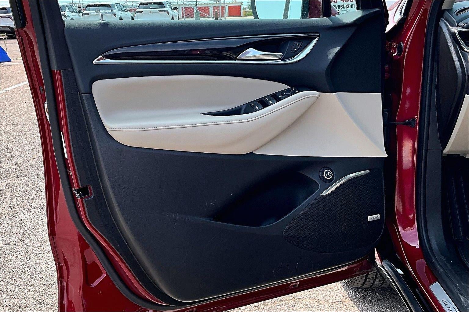 2021 Buick Enclave Essence