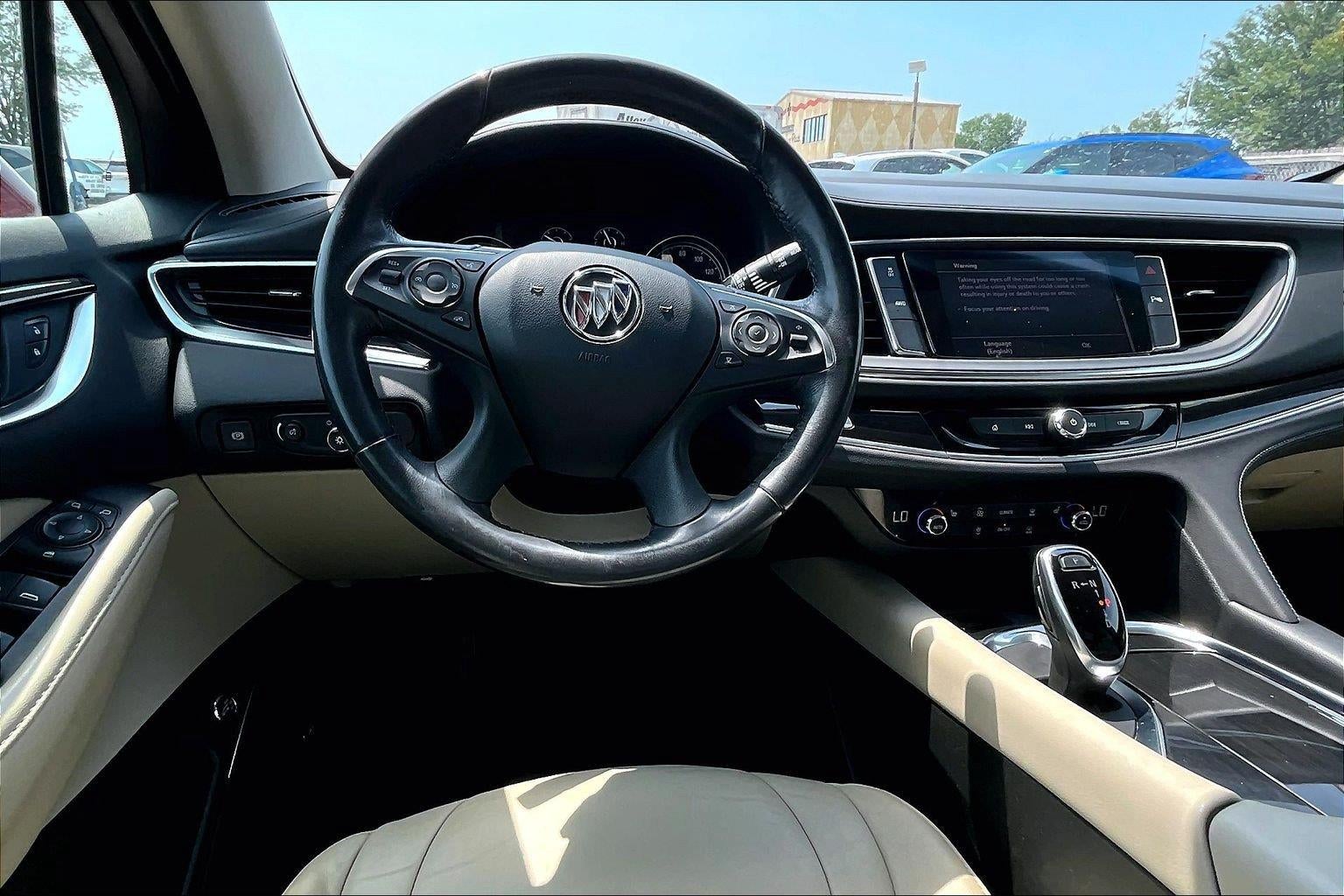 2021 Buick Enclave Essence