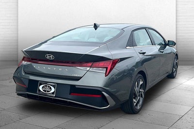2025 Hyundai Elantra Limited