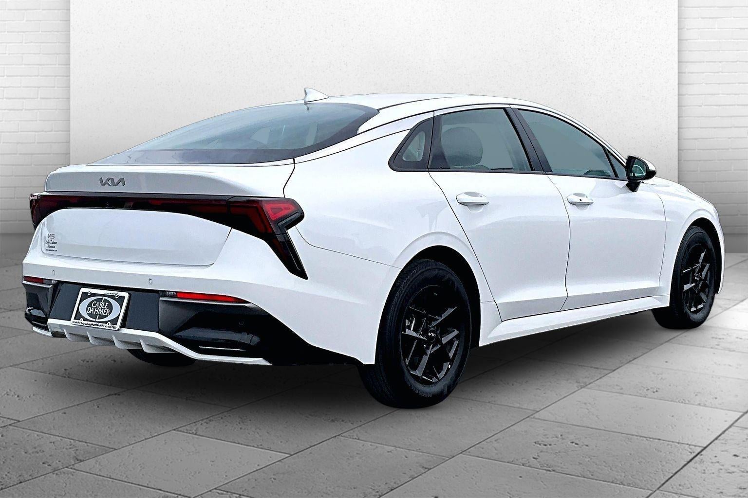 2025 Kia K5 LXS