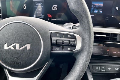 2025 Kia K5 LXS