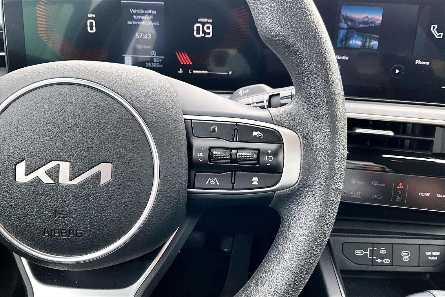 2025 Kia K5 LXS