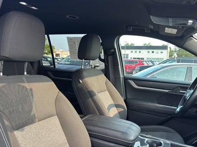 2025 GMC Acadia AWD Elevation