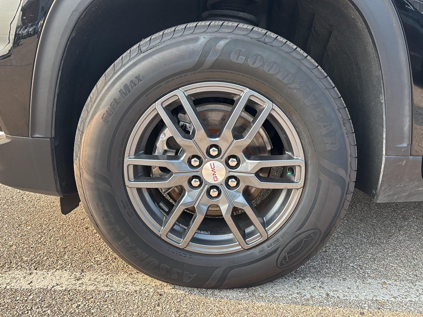 2025 GMC Acadia AWD Elevation