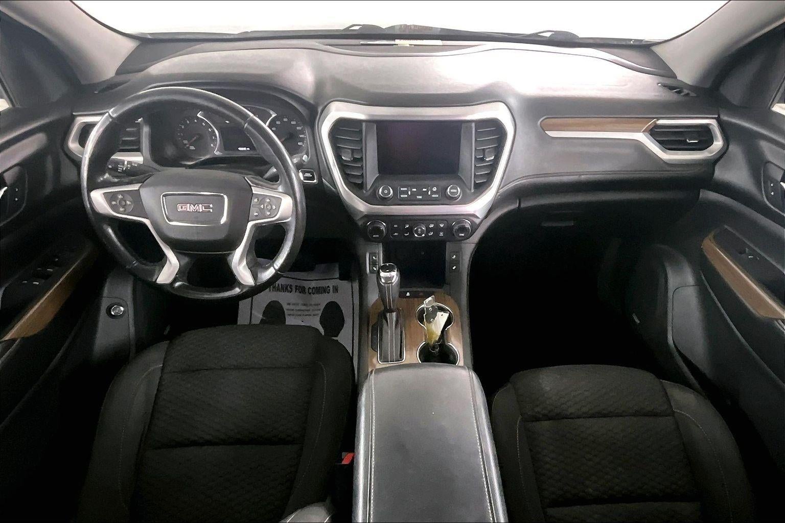 2017 GMC Acadia SLE