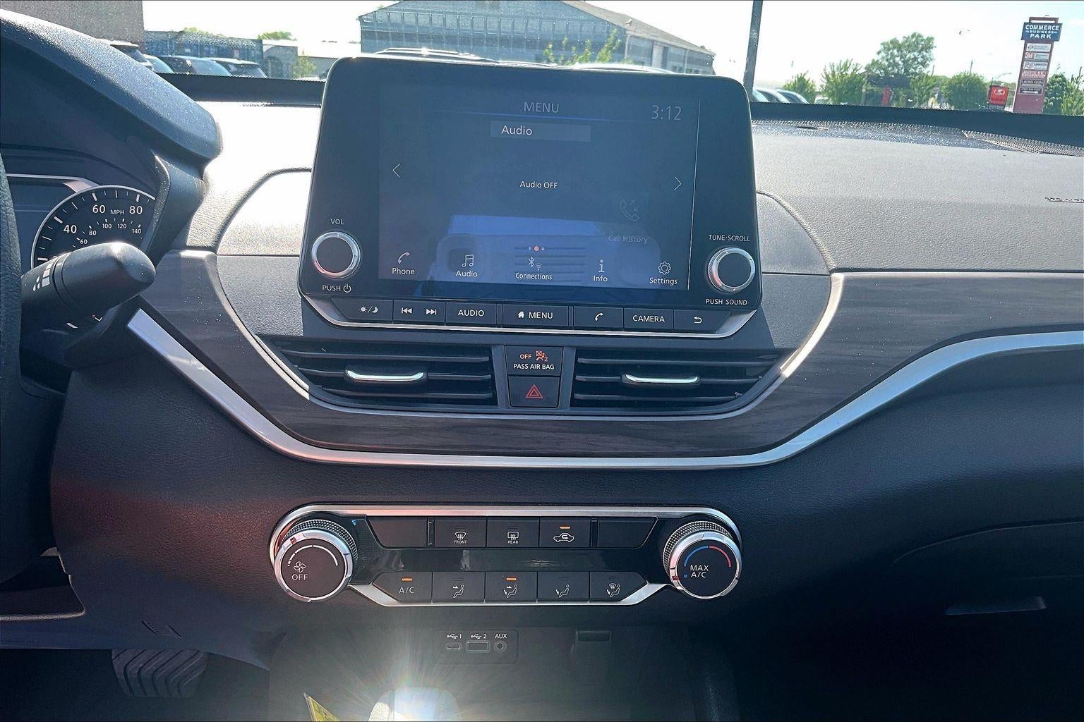 2025 Nissan Altima SV