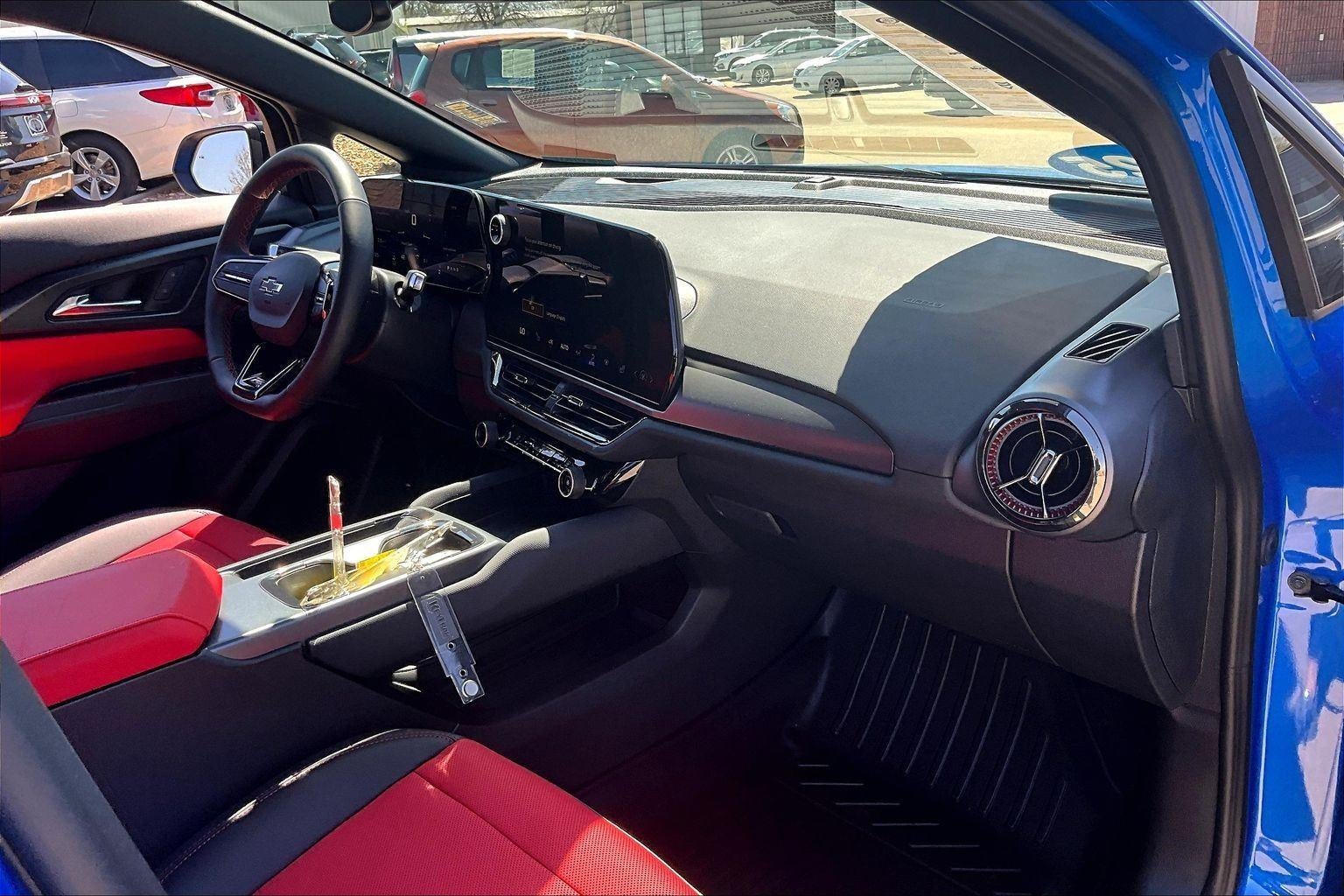 2025 Chevrolet Equinox EV RS