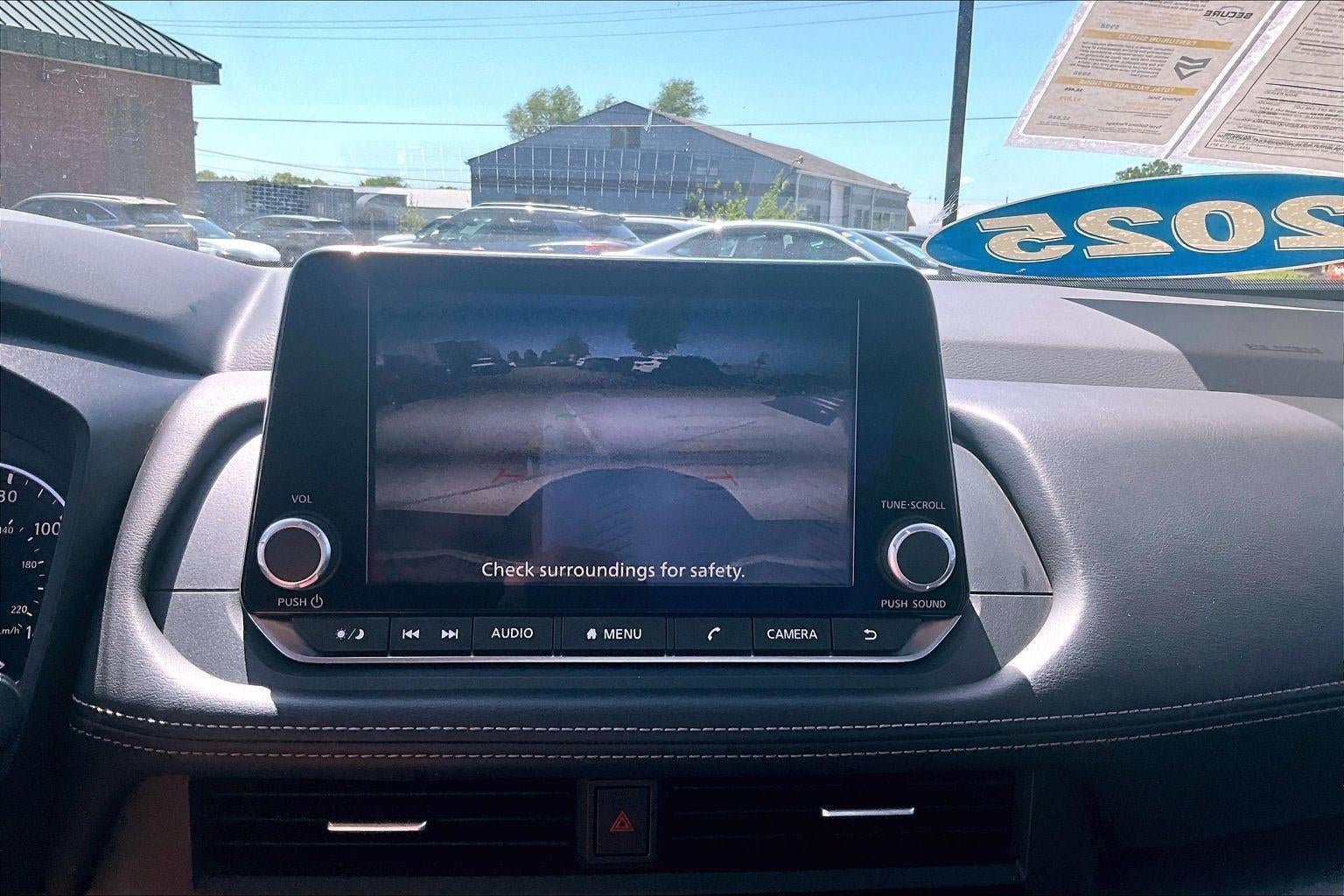 2025 Nissan Rogue SV