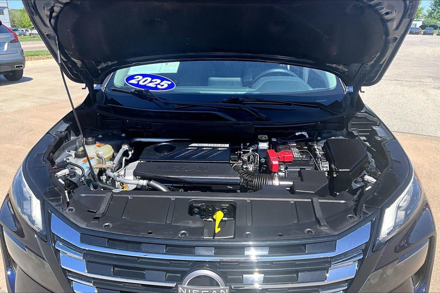 2025 Nissan Rogue SV