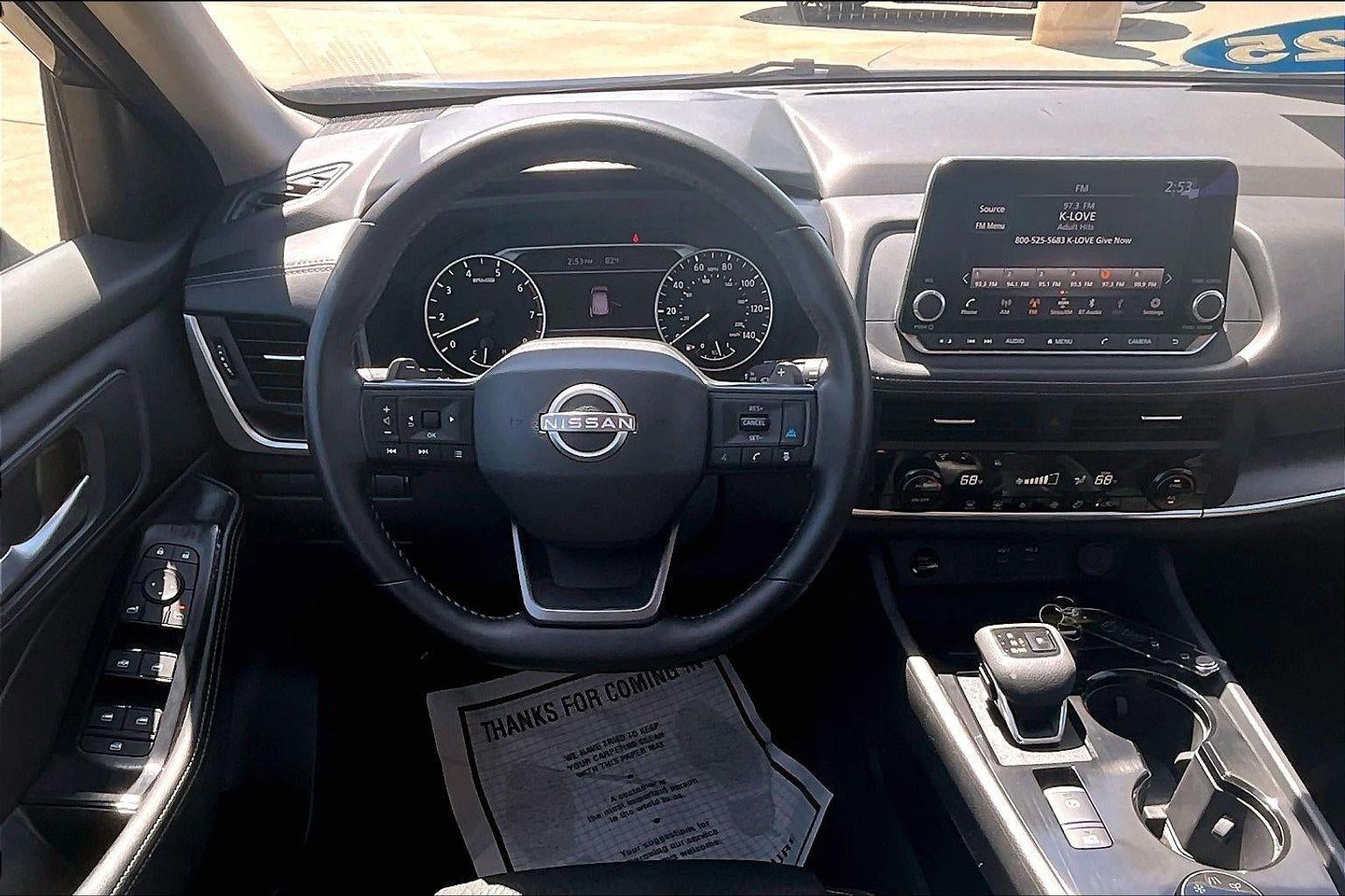 2025 Nissan Rogue SV