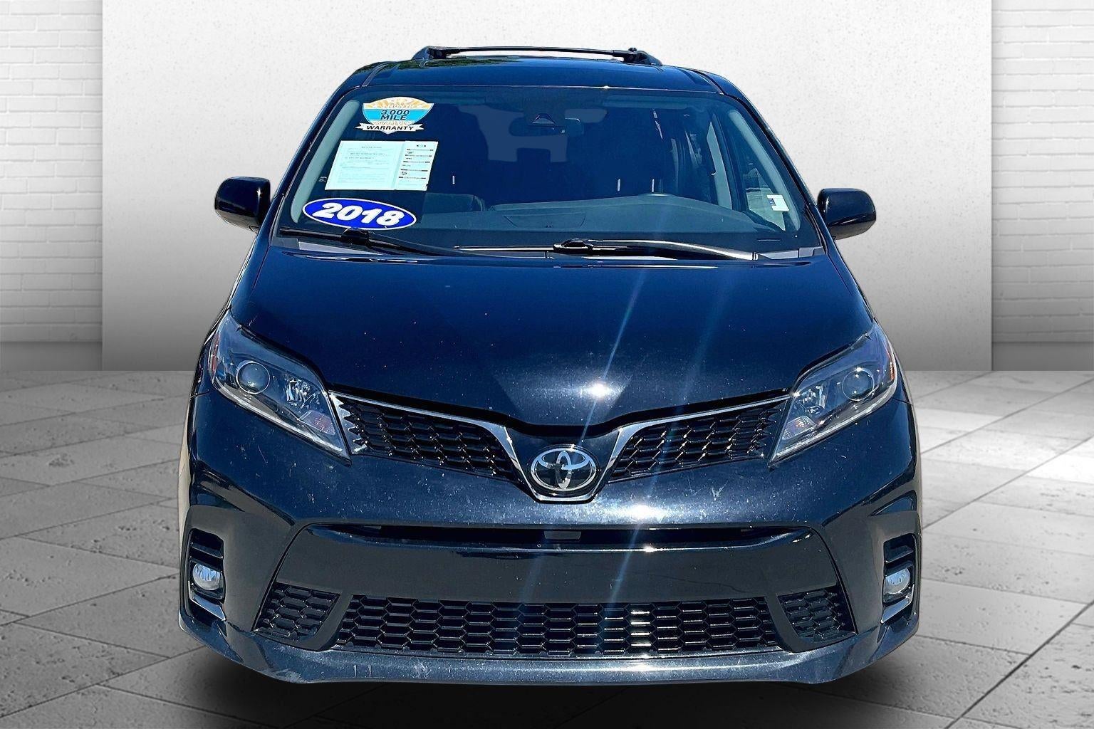 2018 Toyota Sienna SE Premium