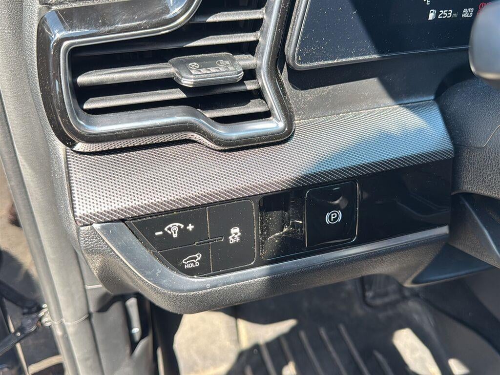 2023 Kia Sportage SX
