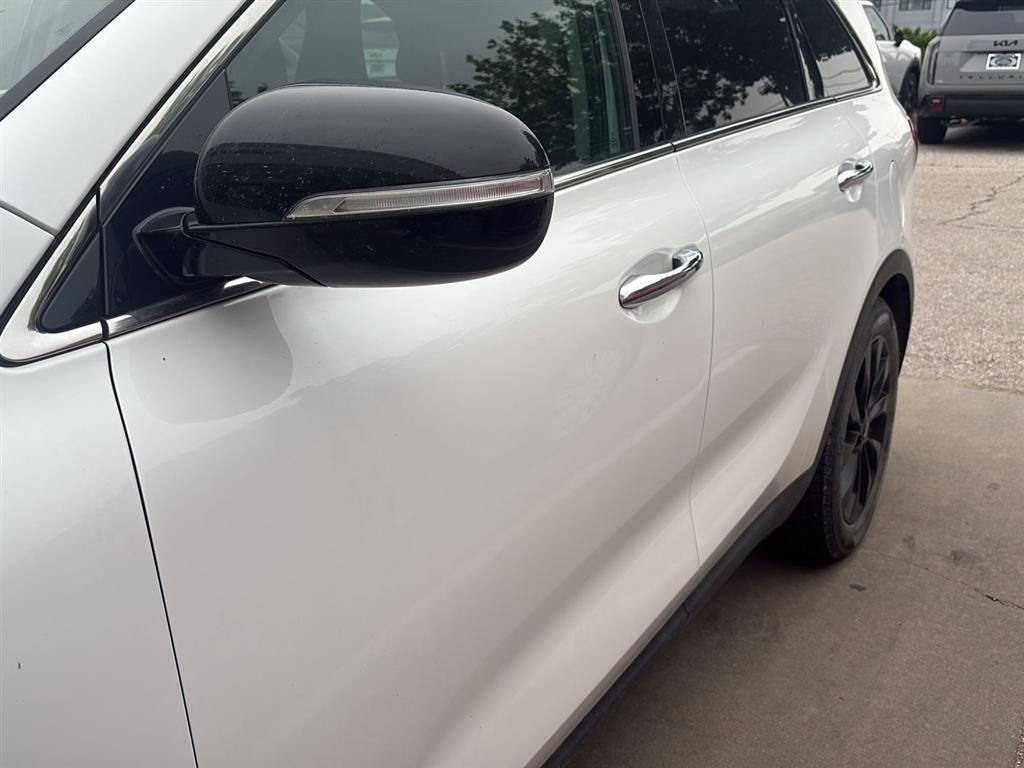 2020 Kia Sorento S V6