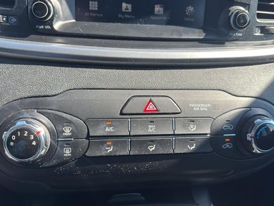 2020 Kia Sorento LX V6