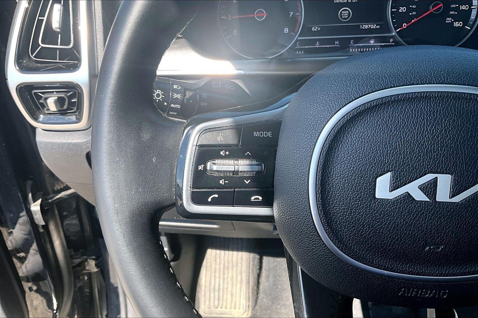 2022 Kia Sorento SX