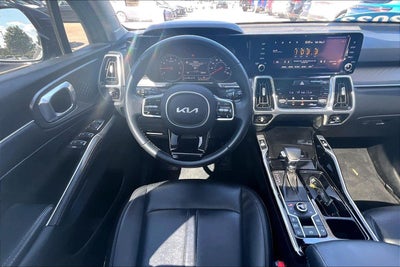 2022 Kia Sorento SX