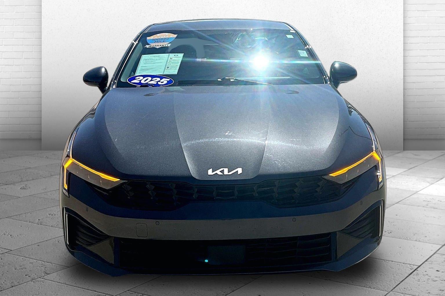 2025 Kia K5 LXS