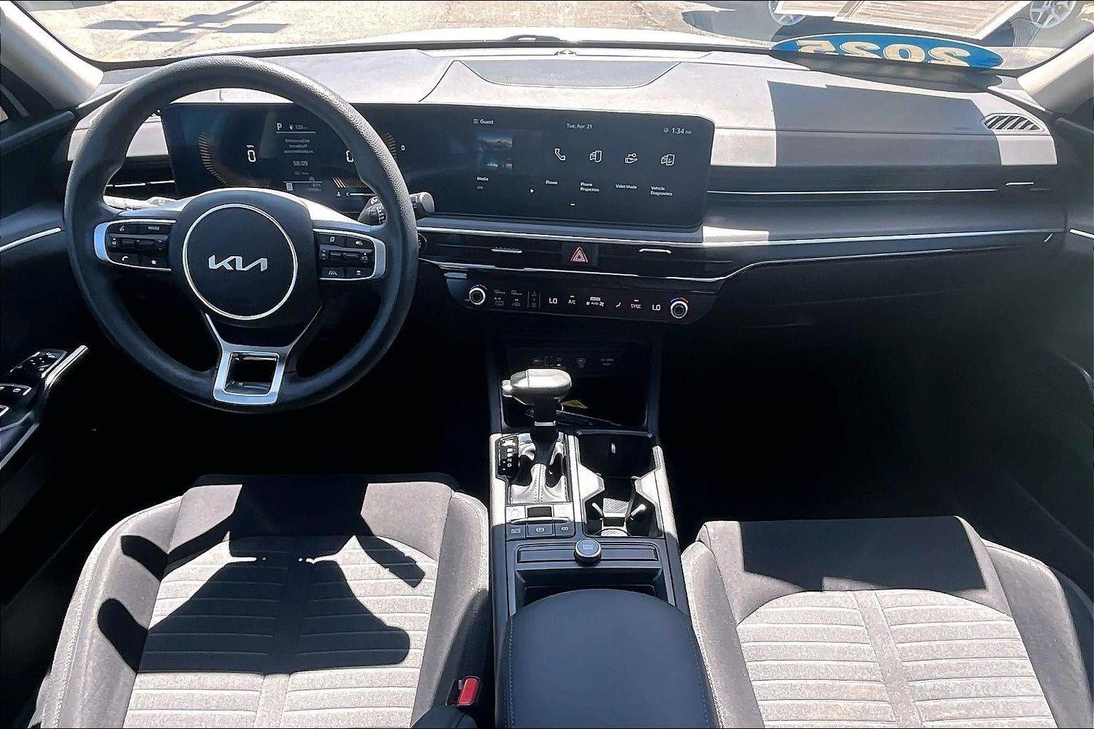 2025 Kia K5 LXS