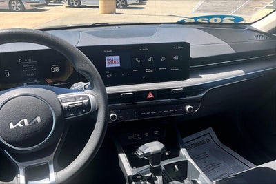 2025 Kia K5 LXS