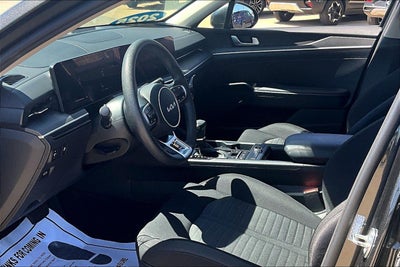 2025 Kia K5 LXS