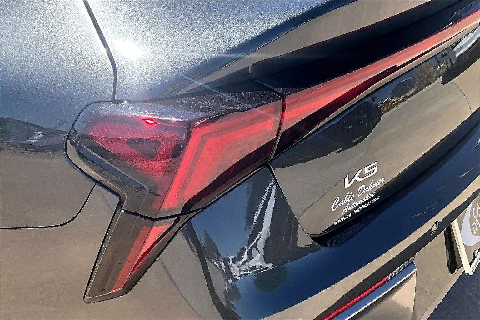 2025 Kia K5 LXS