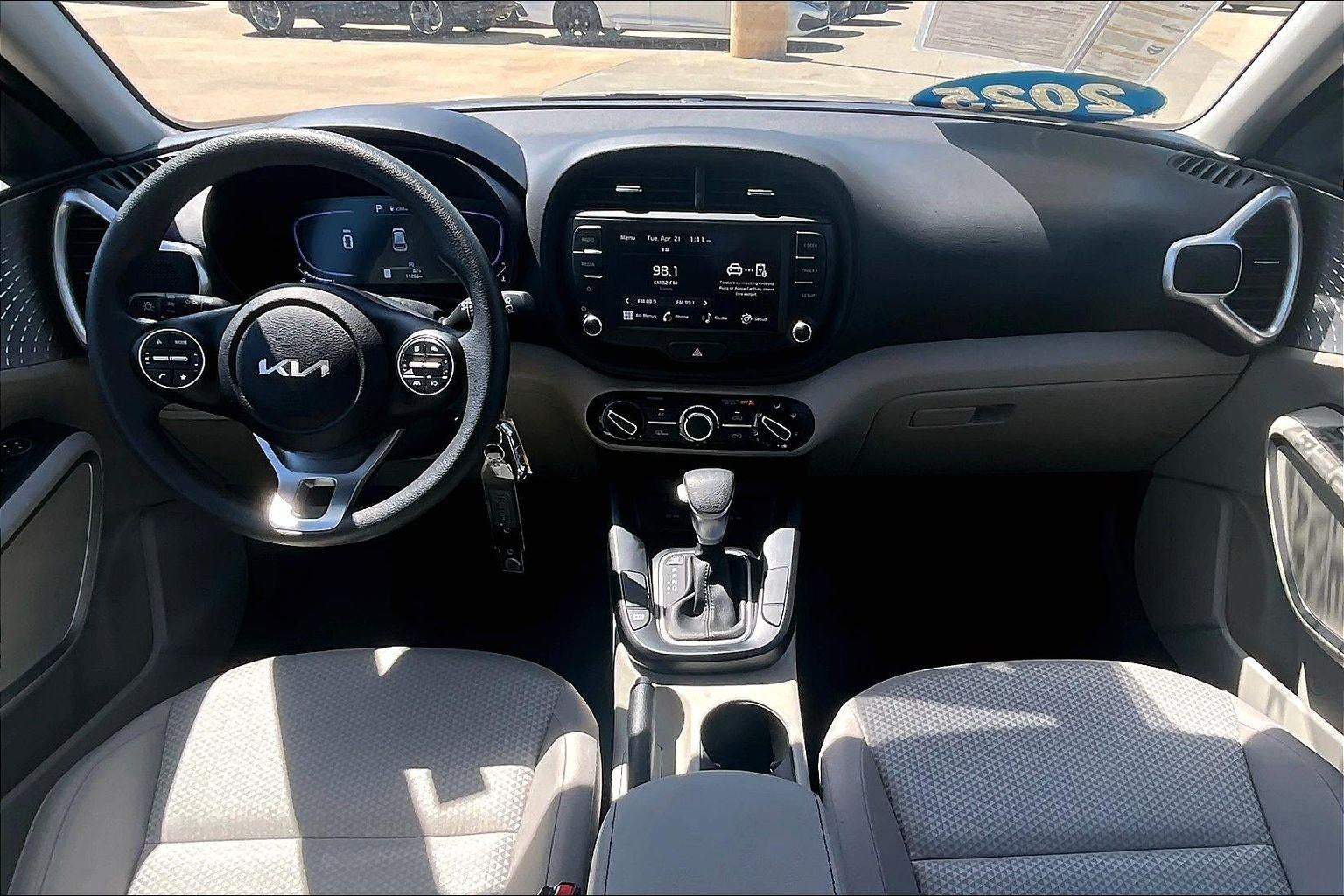 2025 Kia Soul LX