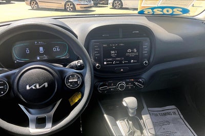 2025 Kia Soul LX