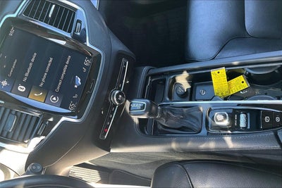 2018 Volvo XC90 Momentum