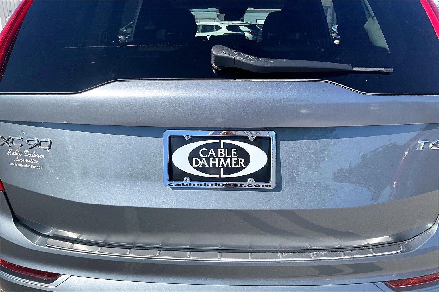 2018 Volvo XC90 Momentum