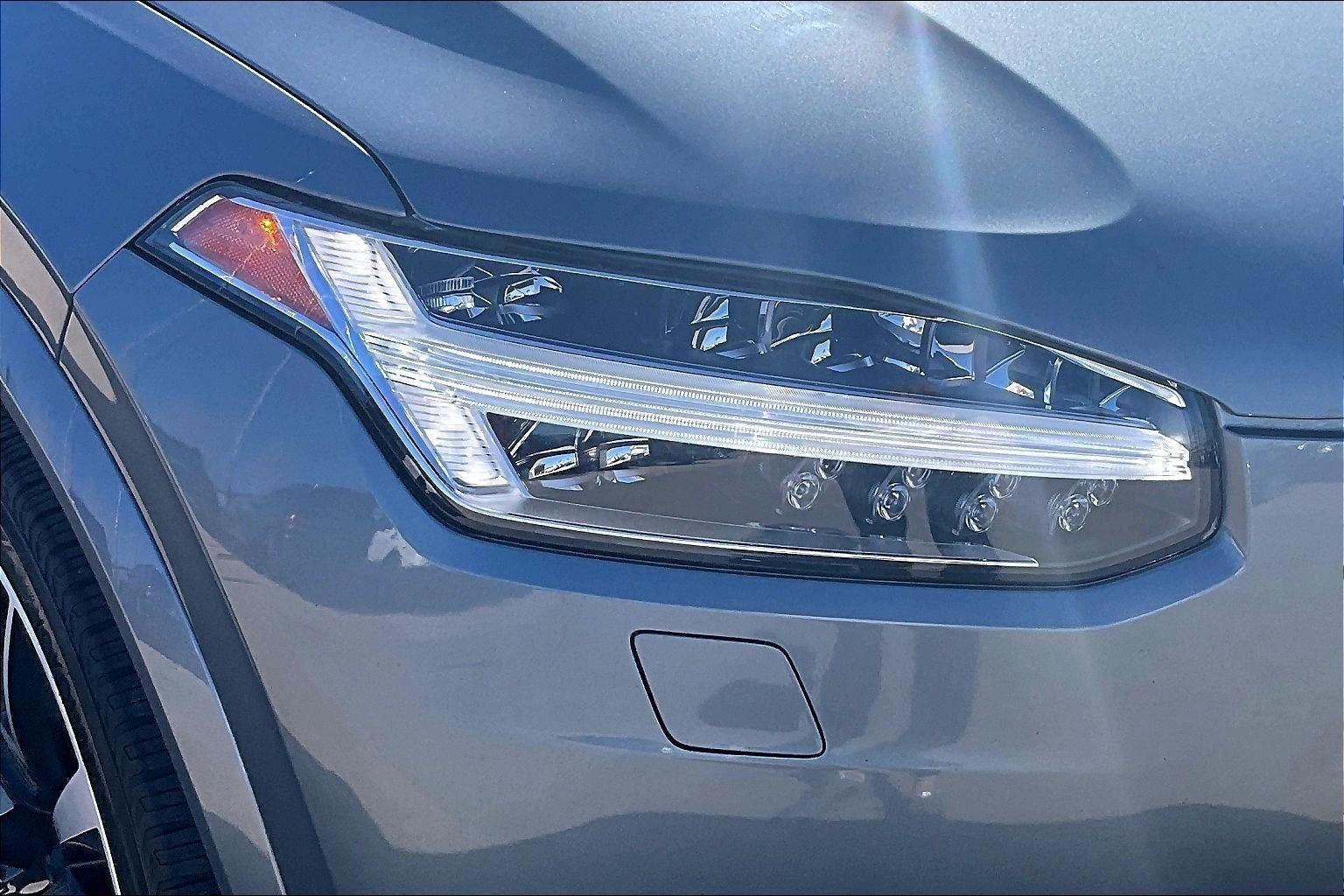 2018 Volvo XC90 Momentum